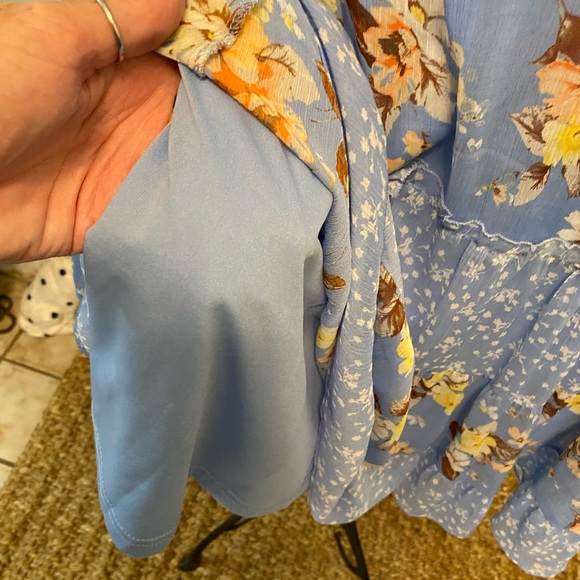 Cato Mixed Floral Print Patchwork Tiered Top Bell Sleeves 18/20W 18W 20 W - Picture 12 of 13